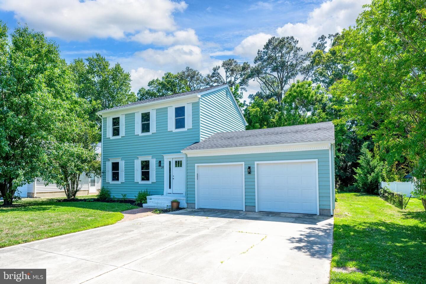 Property Photo: 20 Colgate Drive DE 19971