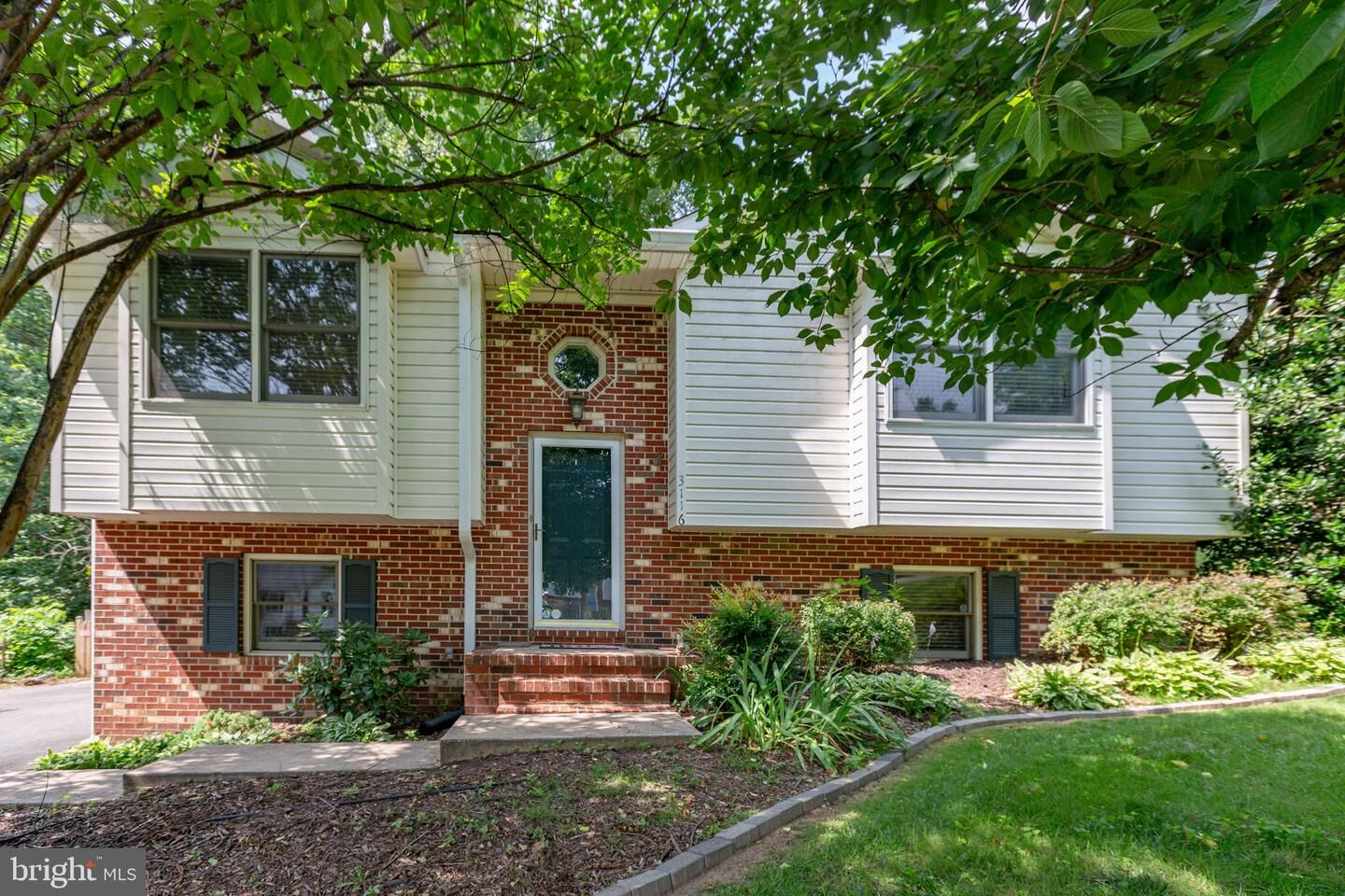 Property Photo:  3116 Brown Hill Drive  VA 22408 