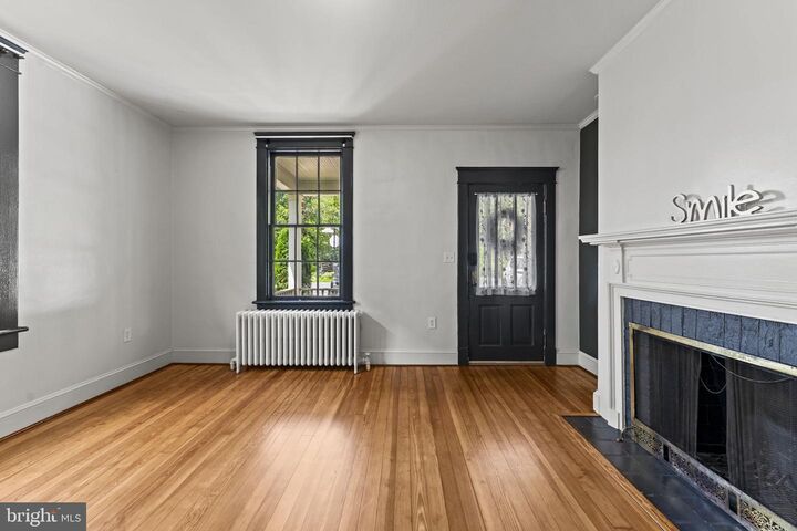 Property Photo:  107 Walnut  VA 20117 