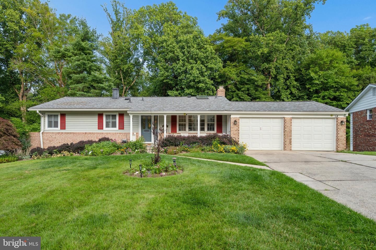 Property Photo:  14007 Manorvale Road  MD 20853 
