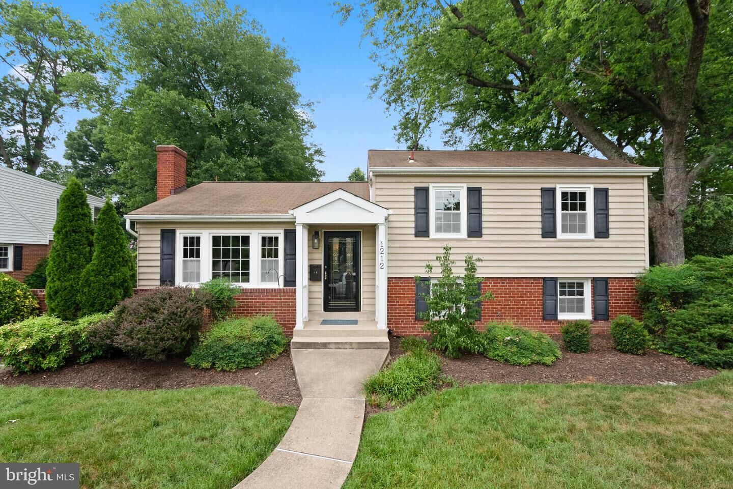 Property Photo:  1212 Croton Drive  VA 22308 