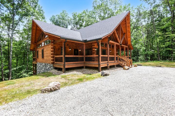Property Photo:  25089 Chapel Ridge Road S  OH 43152 