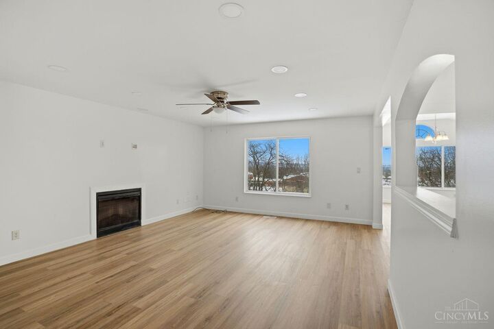 Property Photo: 1102 Arbor Springs Drive OH 45013