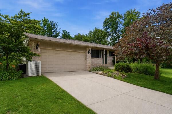 Property Photo:  4667 Wendler Boulevard  OH 43230 