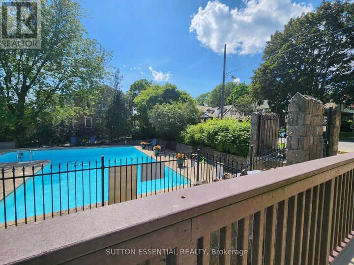 Property Photo:  109 King Street East 904  ON K6V 1B8 