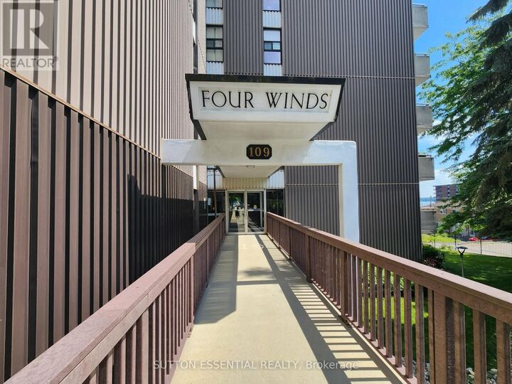 Property Photo: 109 King Street East 904 ON K6V 1B8