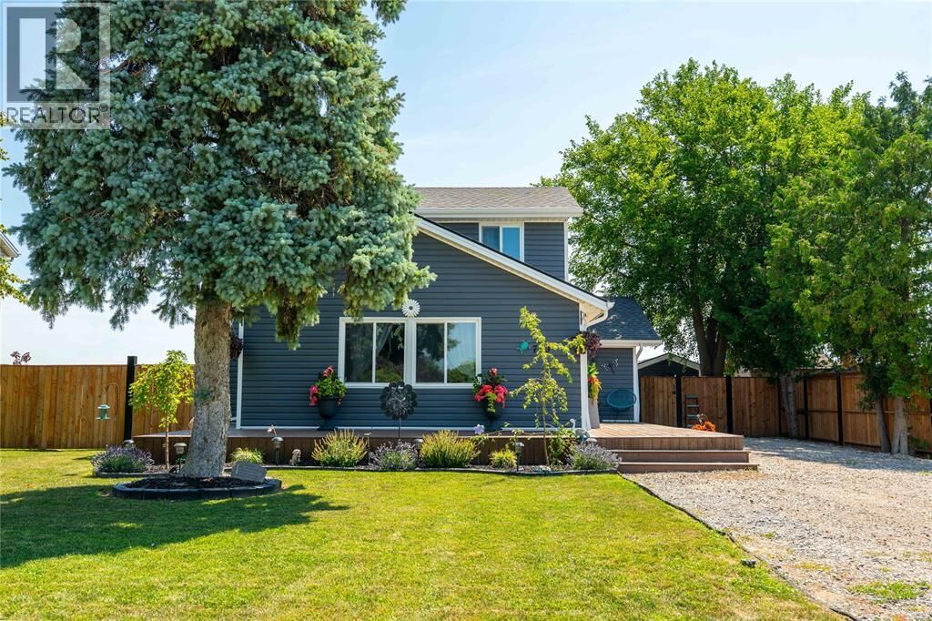 Property Photo: 770 Bushey Street ON N0R 1N0