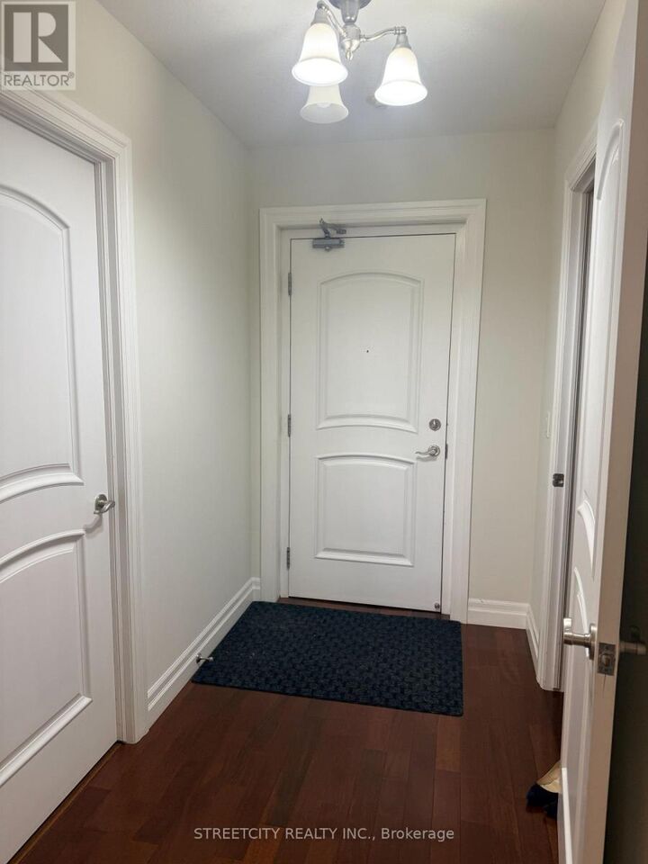 Property Photo:  250 Pall Mall Street 1001  ON N6A 4K3 
