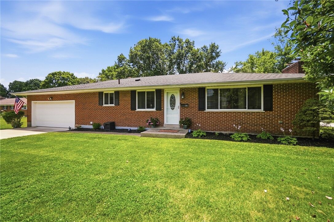 Property Photo:  205 Parker Drive  OH 45066 