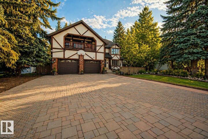 33 Glen Meadow Crescent — photo 1