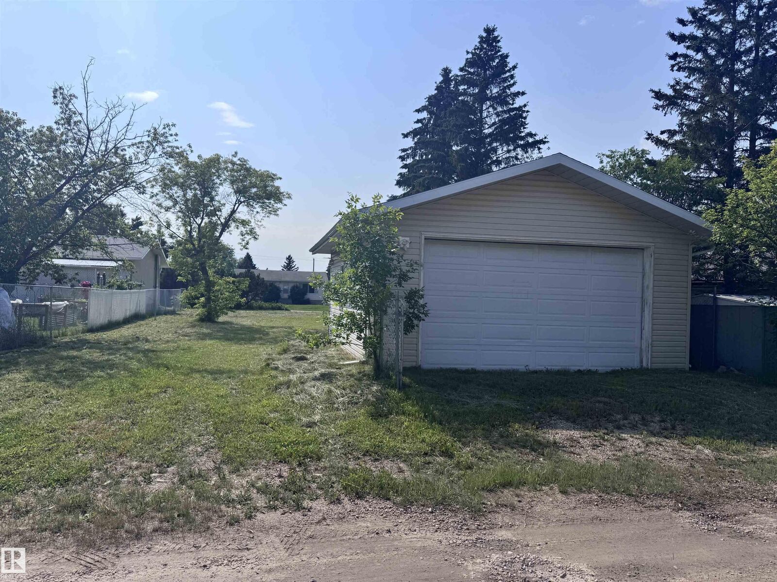 Property Photo:  10315 108 Avenue  AB T7P 1J2 