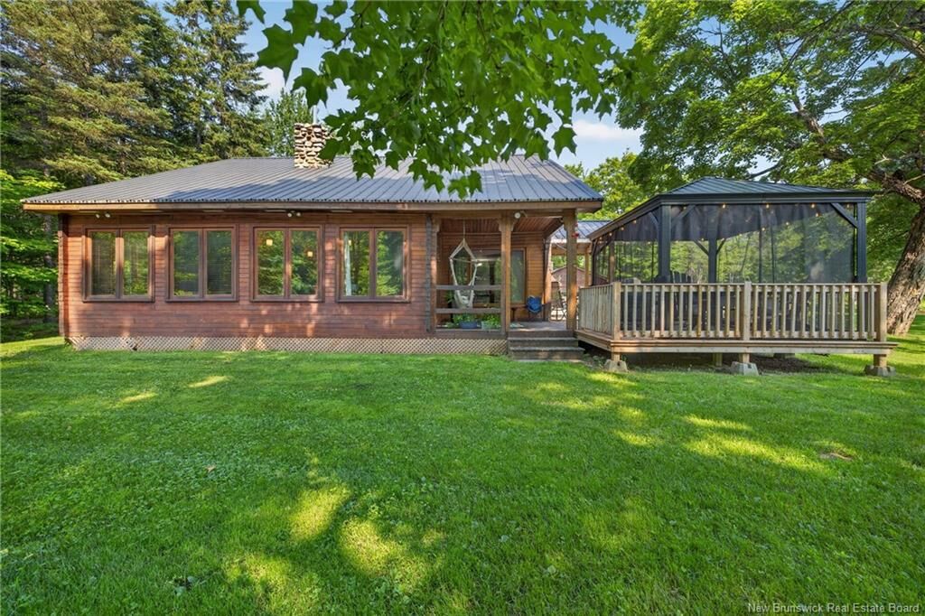 Property Photo:  38 Blue Jay Lane  NB E2A 7L6 