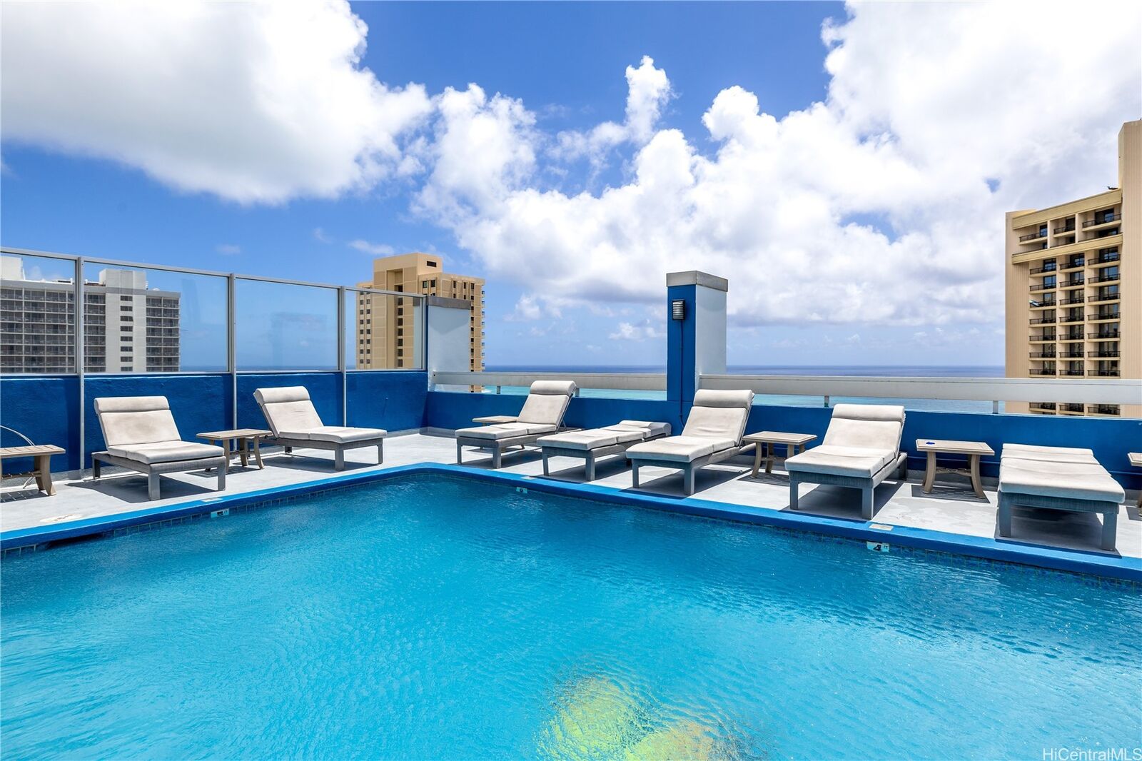 Property Photo:  2427 Kuhio Avenue 1006 - Fa  HI 96815 