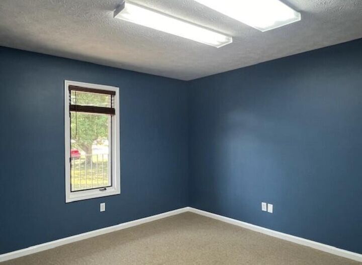 Property Photo:  1509-1/2 Lexington Road 2  KY 40475 