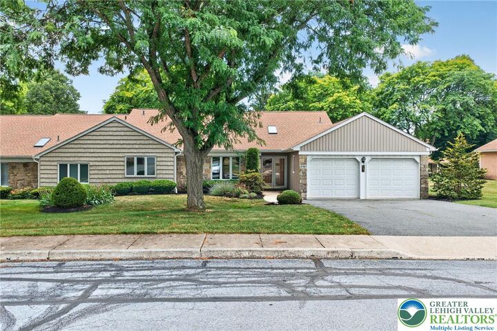 Property Photo: 5702 Merion Lane PA 18062