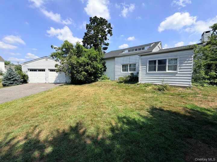 Property Photo:  126 Eaton Lane  NY 11795 