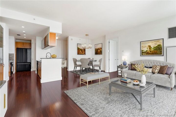Property Photo: 175 Huguenot Street 1404 NY 10801