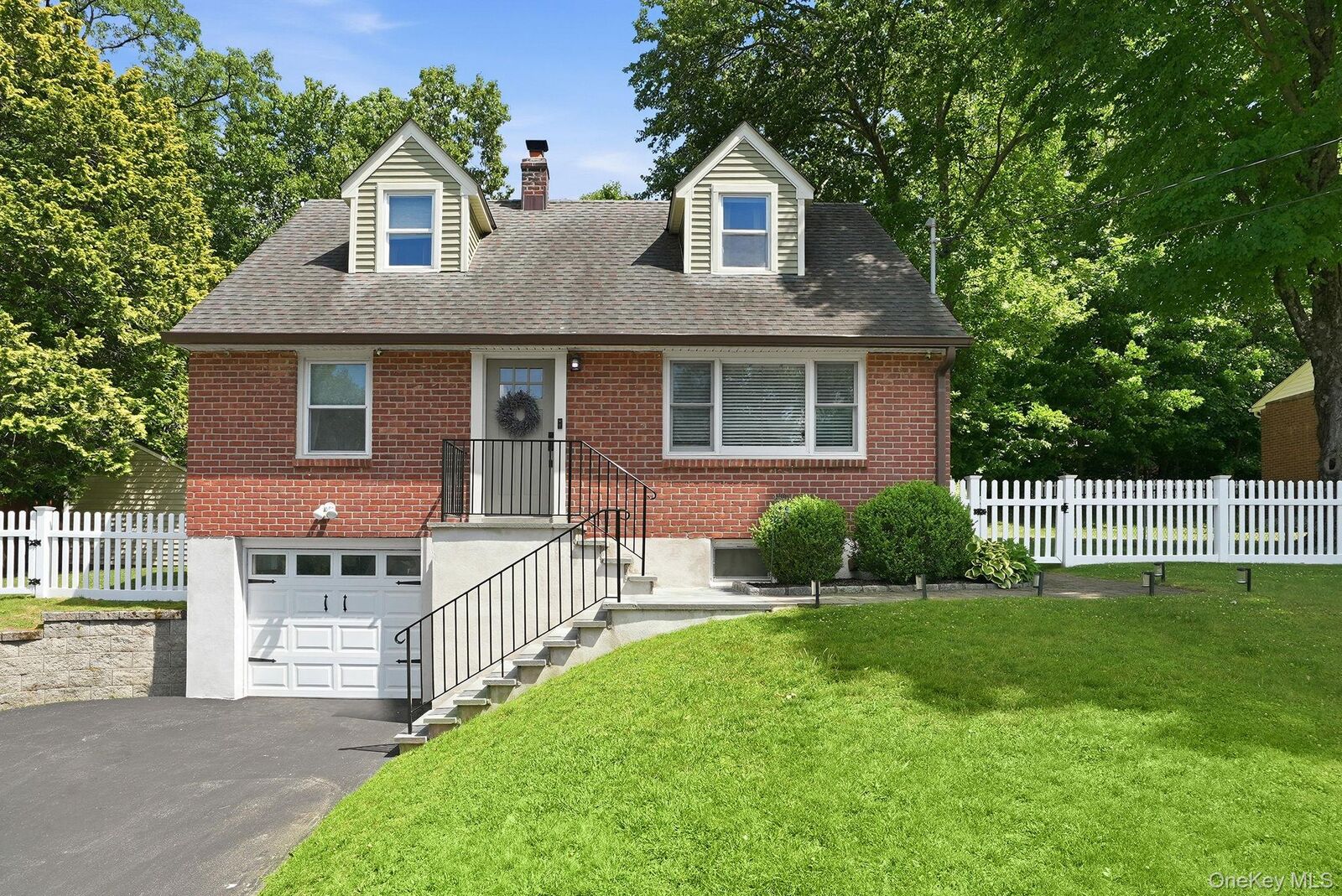 Property Photo:  12 Logwynn Lane  NY 10567 