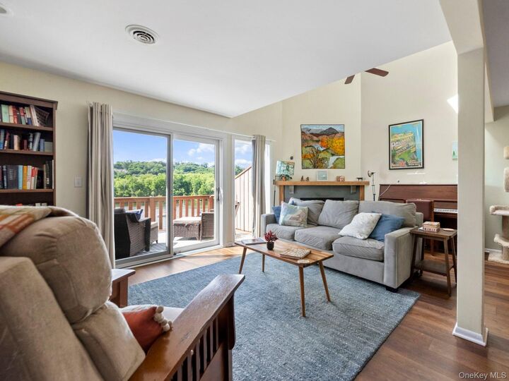 Property Photo:  17 Rondout Harbor  NY 12466 