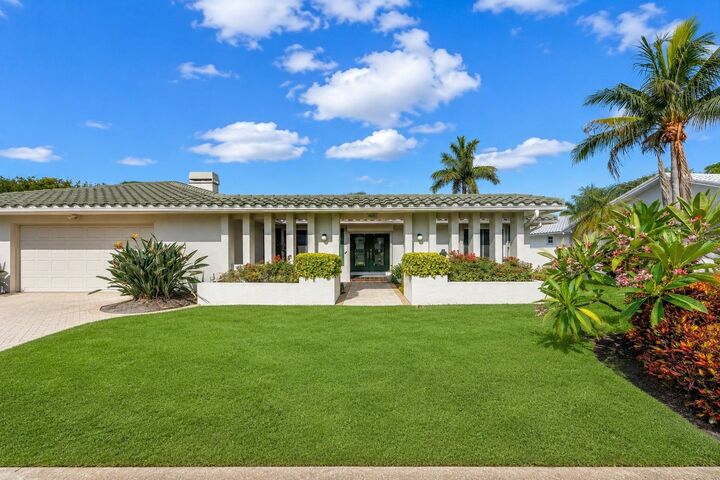 Property Photo: 6035 Leeland Street S FL 33715