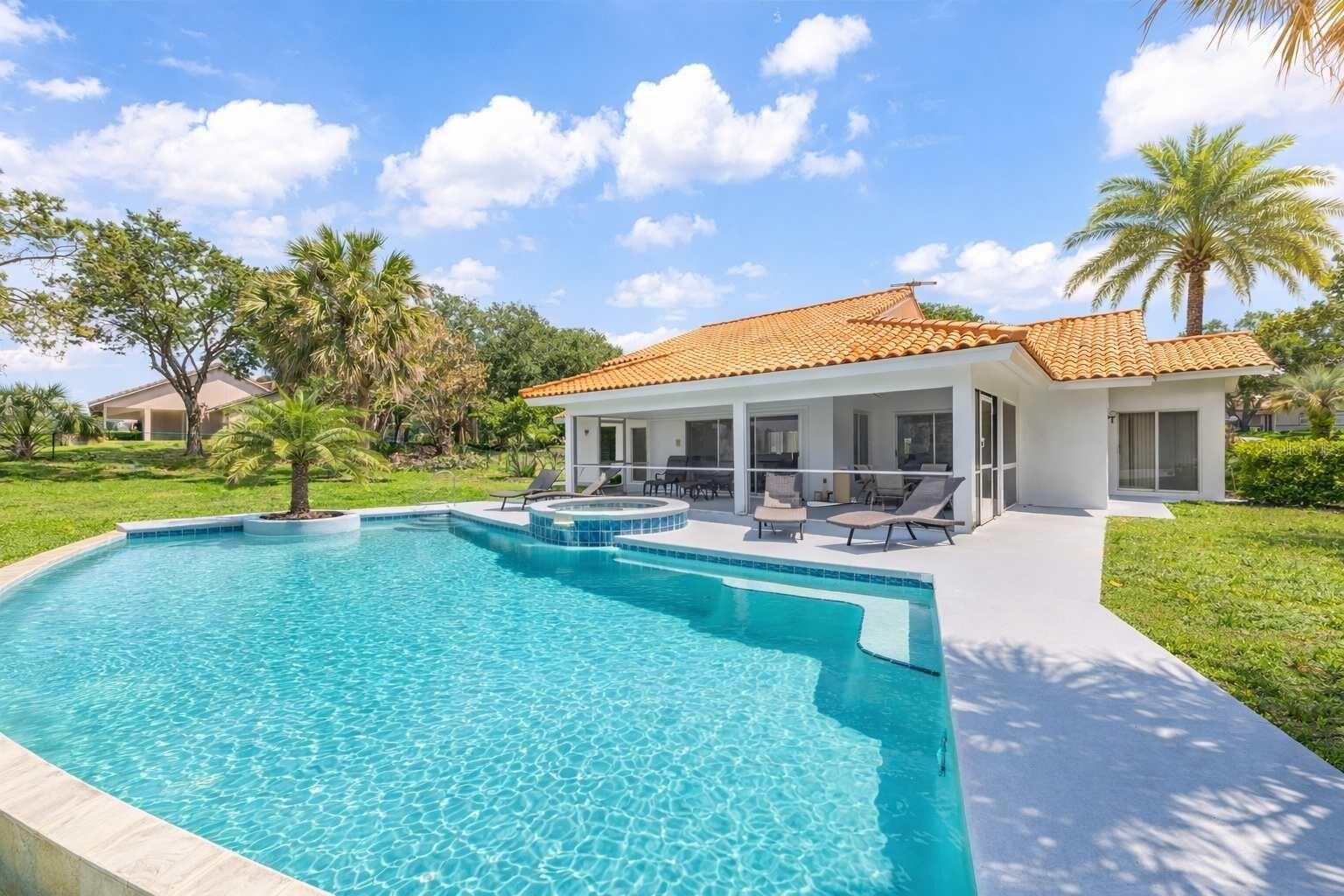 Property Photo:  12853 Bellerive Drive  FL 34711 