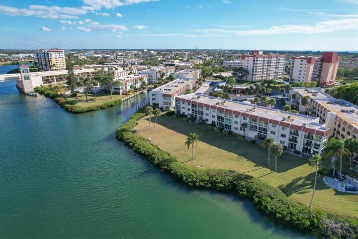Property Photo: 250 Santa Maria Street 219 FL 34285