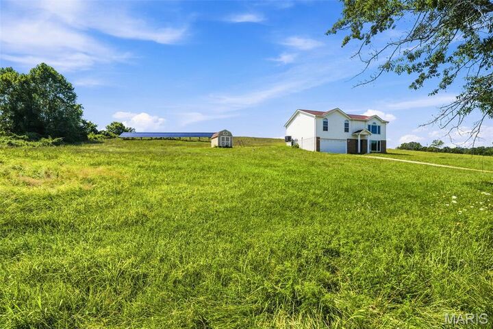 Property Photo: 13717 Calico Road MO 63030