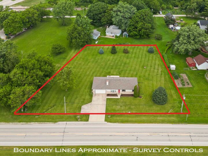 Property Photo: 12475 Fox Road IL 60560