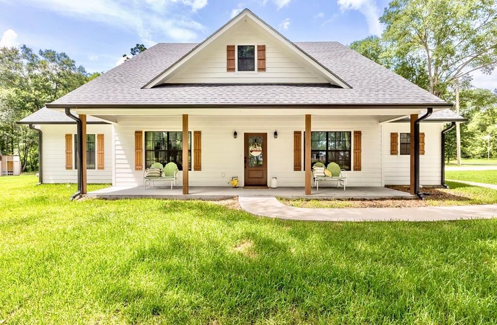 Property Photo: 5276 (2) Fm 326 TX 75901
