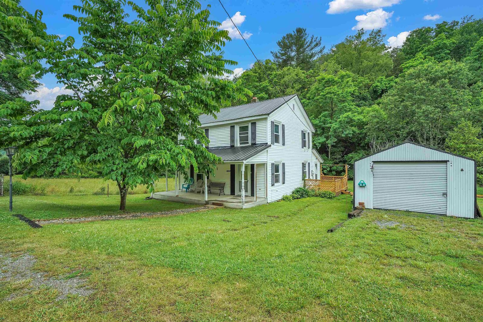 Property Photo: 9048 Cumberland Gap Road VA 24127