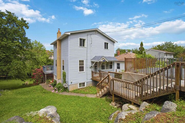 20 Acorn Road — photo 1