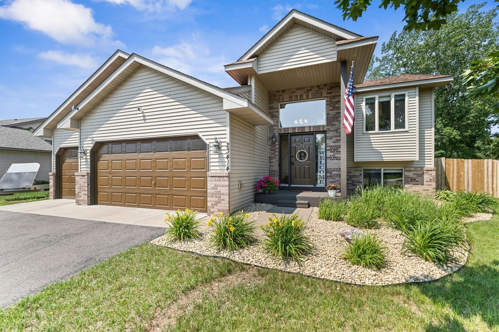 Property Photo: 23414 Arrowhead Street NW MN 55070