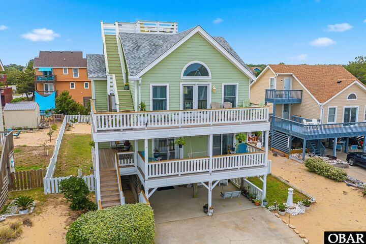 Property Photo: 4124 W Drifting Sands Court NC 27959