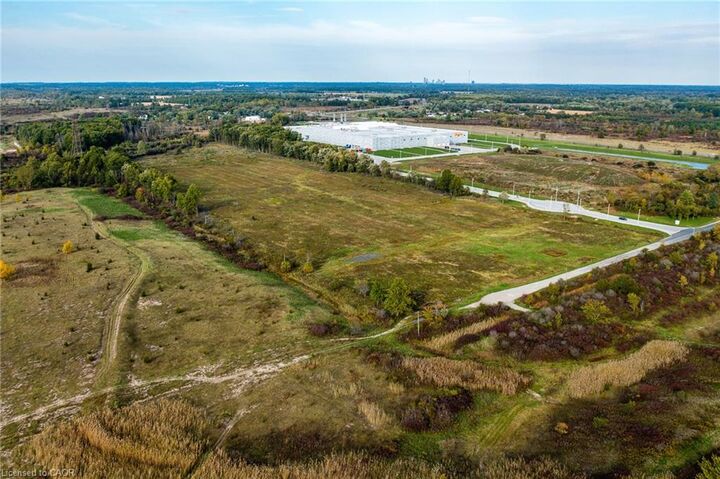 Property Photo: 180 Buchner Road ON L3B 5N4