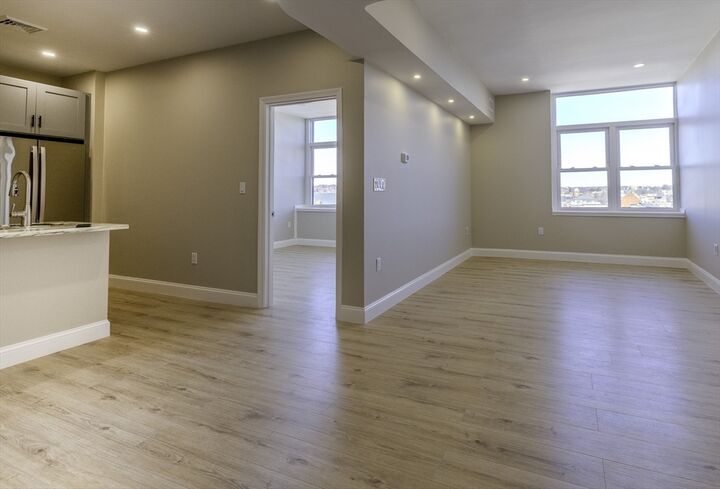 Property Photo: 340 Main St 703 MA 02176