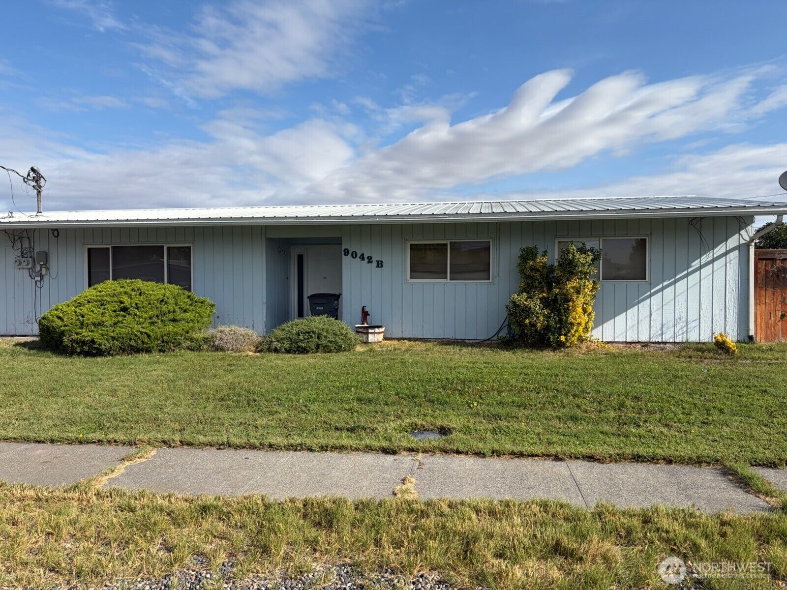 Property Photo: 9042 Forrestal Lane B WA 98837