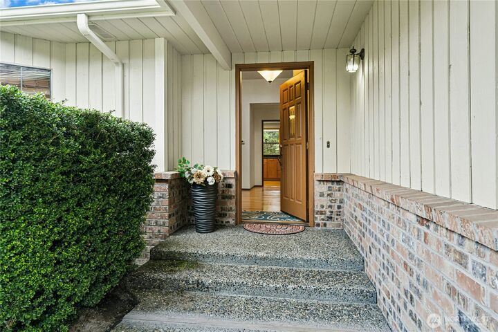 Property Photo:  5211  103rd Street SW  WA 98275 