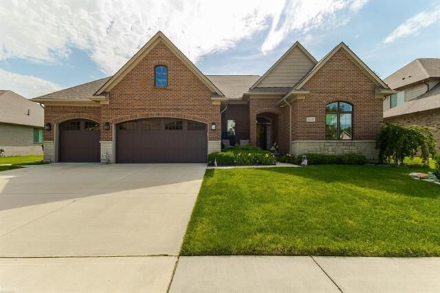 Property Photo:  53130 Westwood Park Drive  MI 48316 