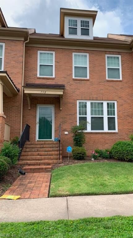 Property Photo:  752 Washington Ave  VA 23505 