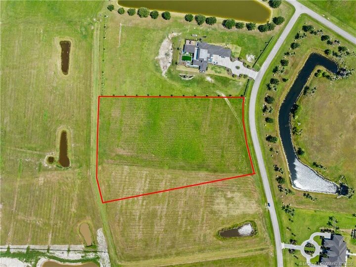 Property Photo:  6355 SW Saddlebrook Lane  FL 34990 