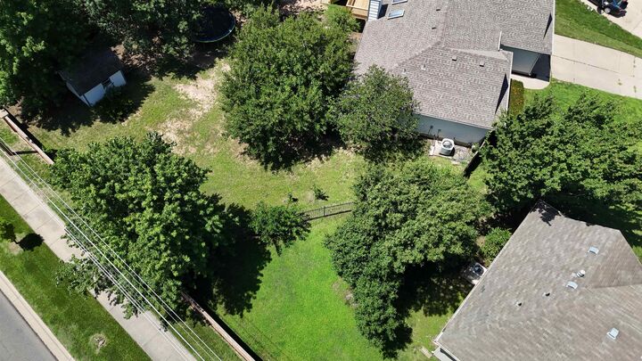 Property Photo:  10413 W University Ct  KS 67209 
