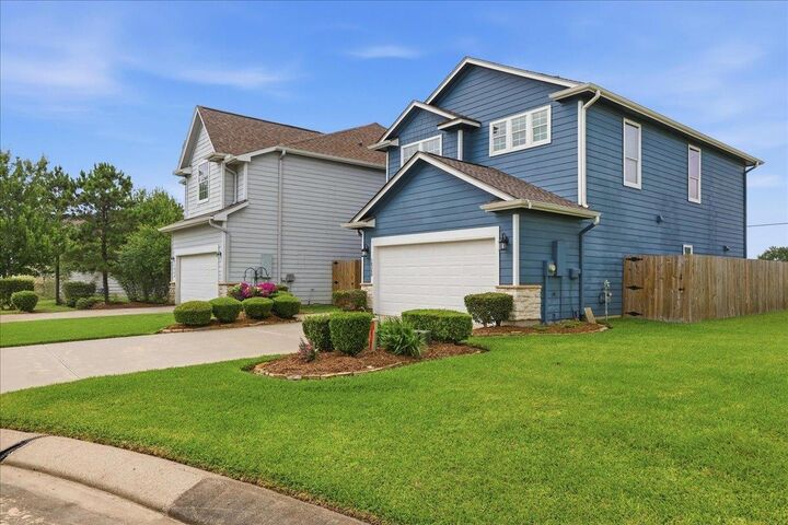 Property Photo:  10340 Dominion Ct.  TX 77640 