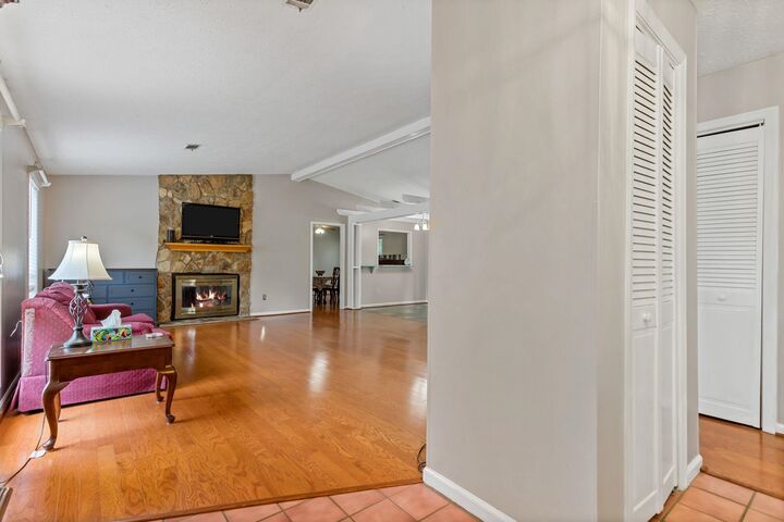 Property Photo: 206 Aberdeen Lane SC 29307