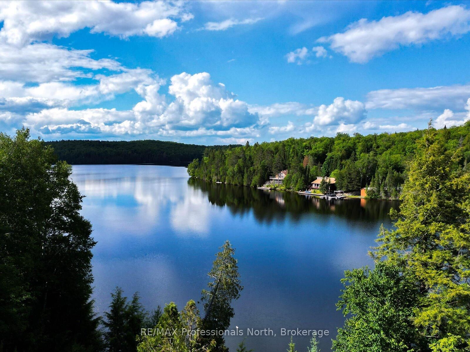 Property Photo:  84 Lakeside Lane  ON K0J 2M0 