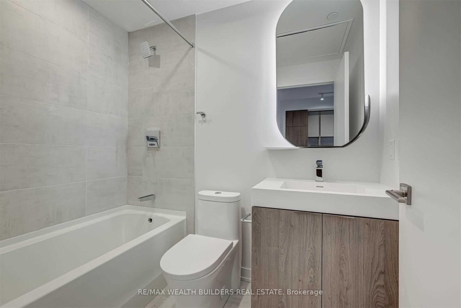 Photo de la propriété:  15 Holmes Avenue 2206  ON M2N 0L4 