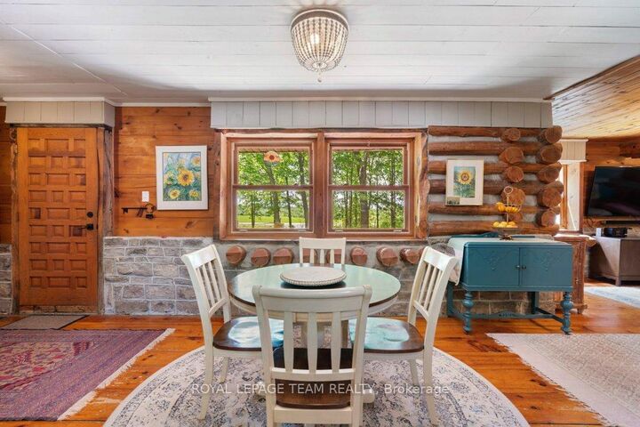 Property Photo: 1462 Rideau River Road ON K7A 8B8