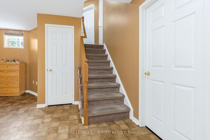 Property Photo: 45 Springview Drive ON L6X 4M3