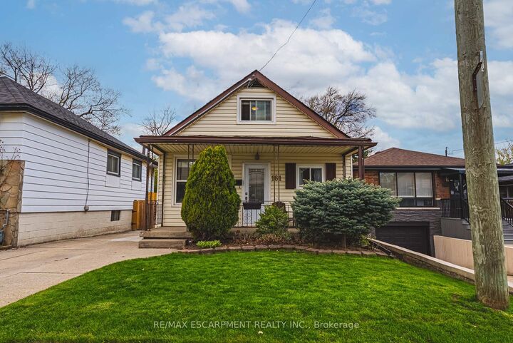 Property Photo:  161 Ivon Avenue  ON L8H 5S7 