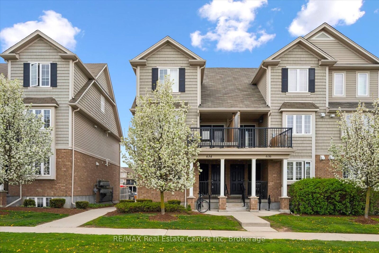 Property Photo: 634 Woodlawn Road E A ON N1E 0K4