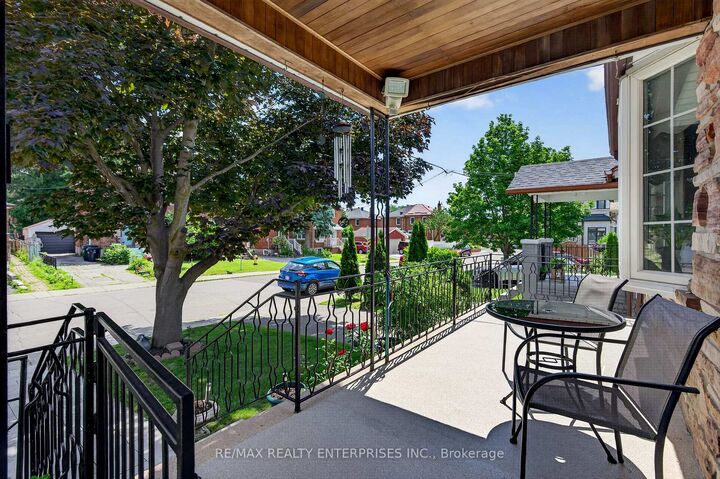 Property Photo: 22 Atlee Avenue ON M1N 3X1
